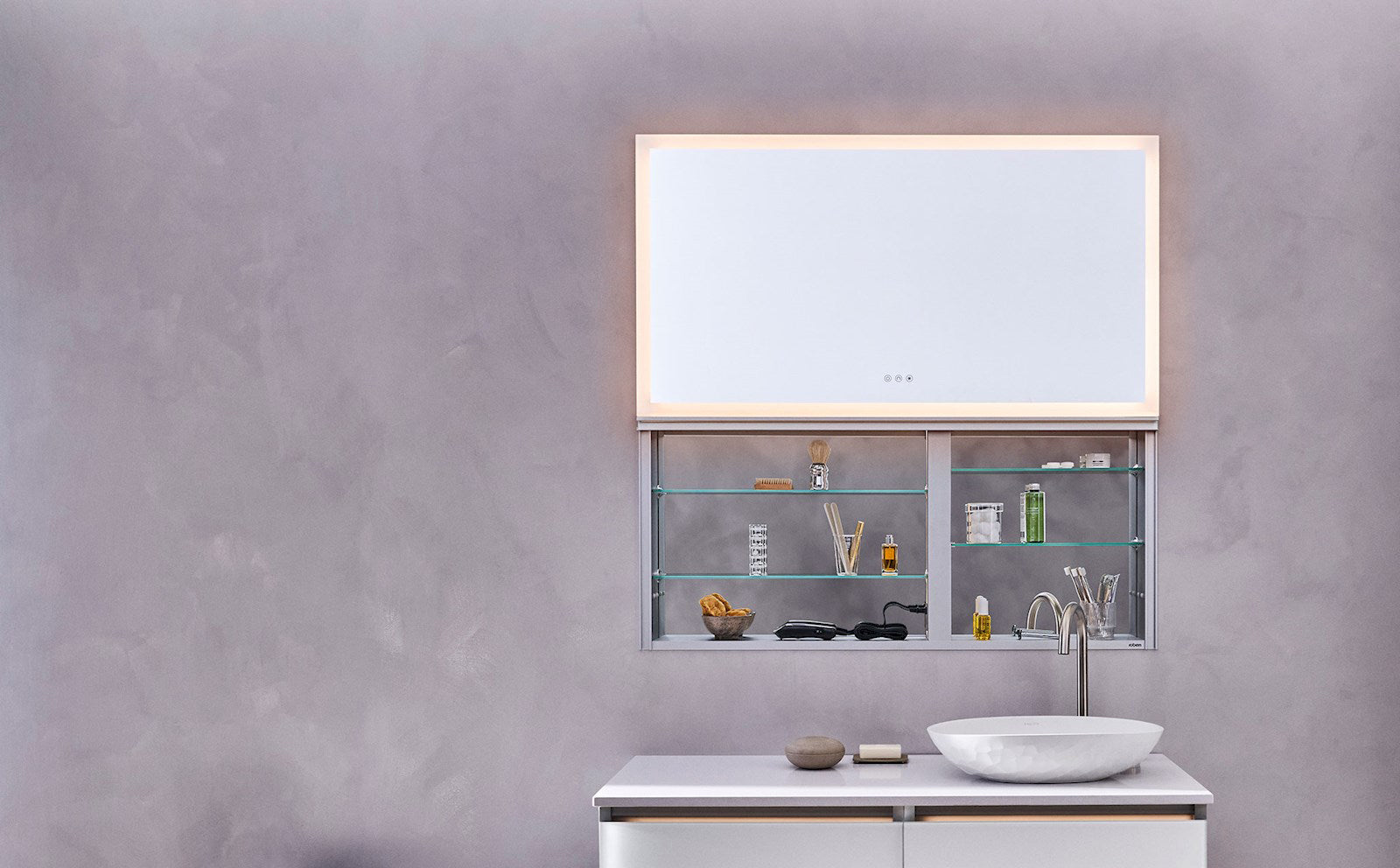 Mirrors, Cabinets & Linen