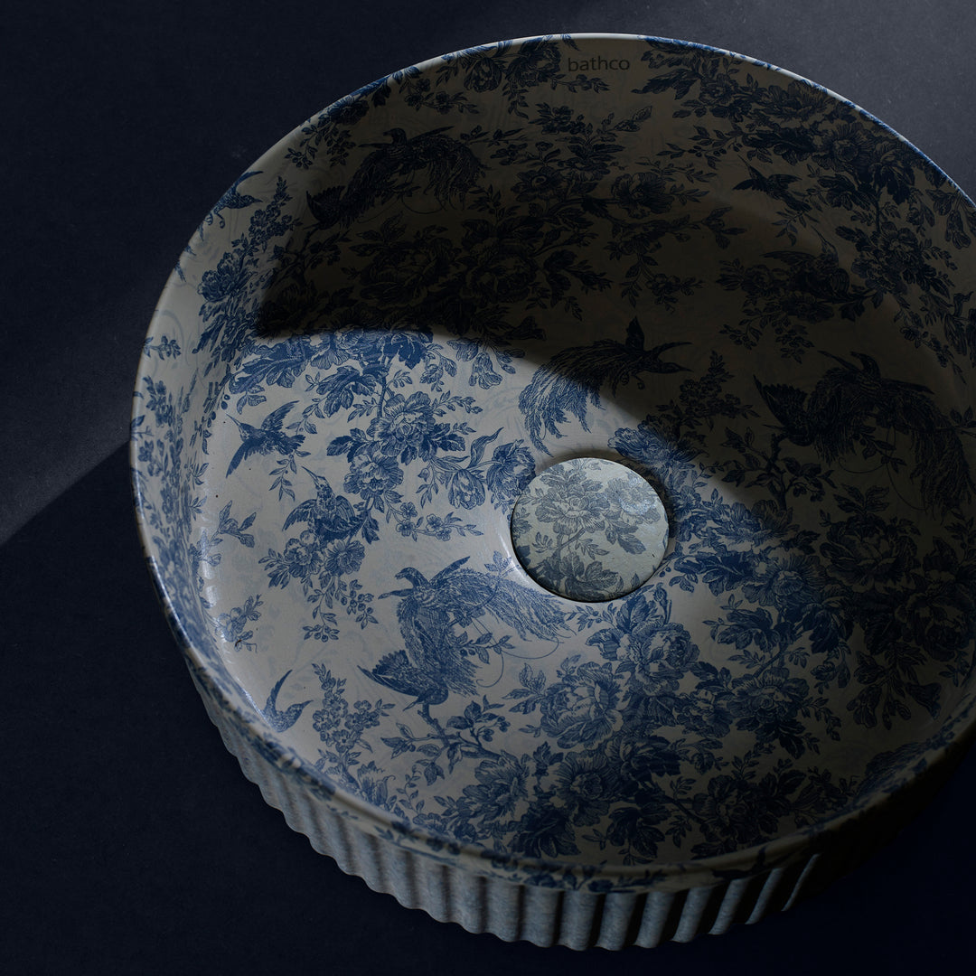 Wadi Toile de Jouy Azul Bathroom Sink