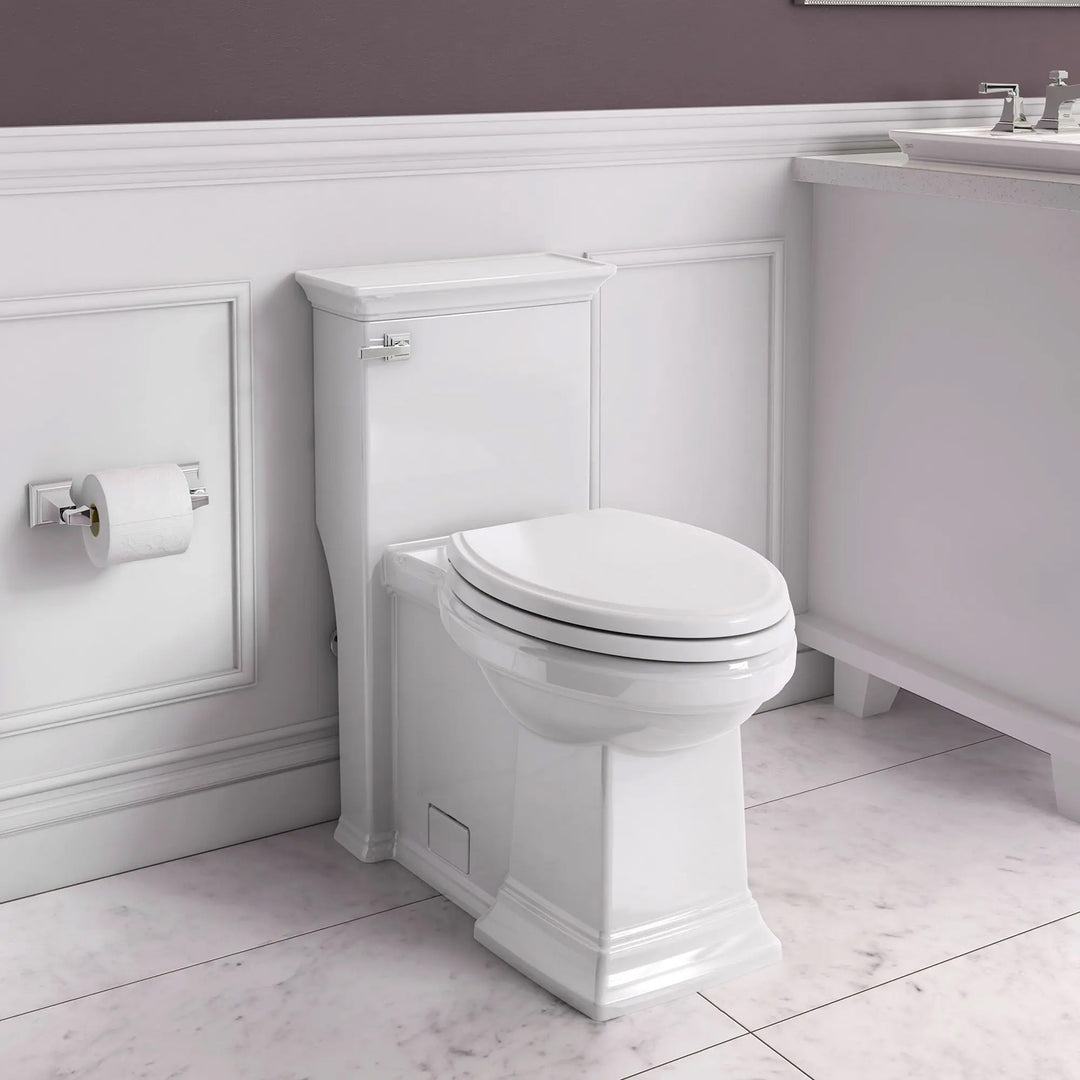 American Standard Town Square S Right Height Elongated Toilet with Seat