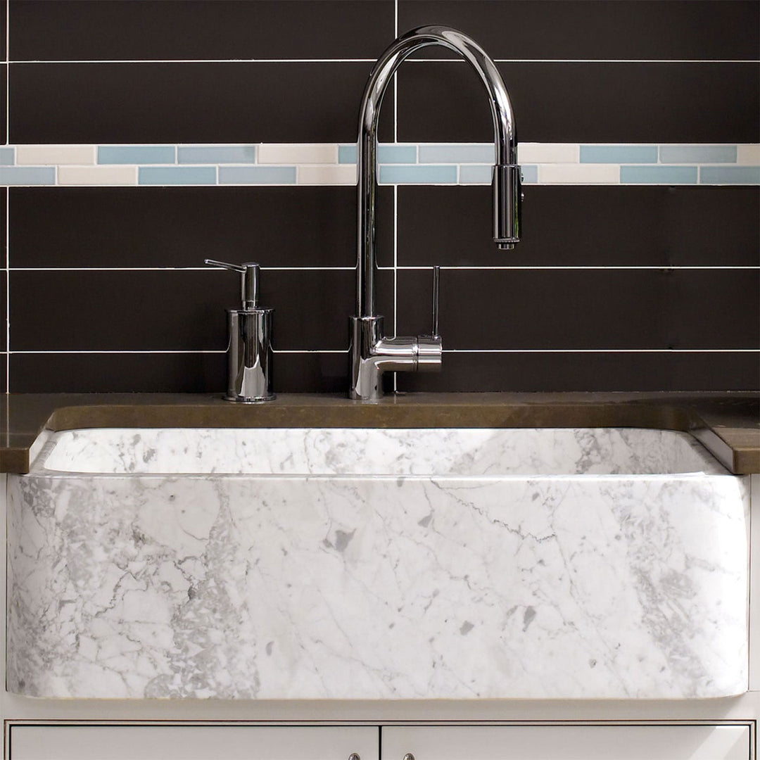 Stone Forest New Haven Farmhouse Kitchen Sink