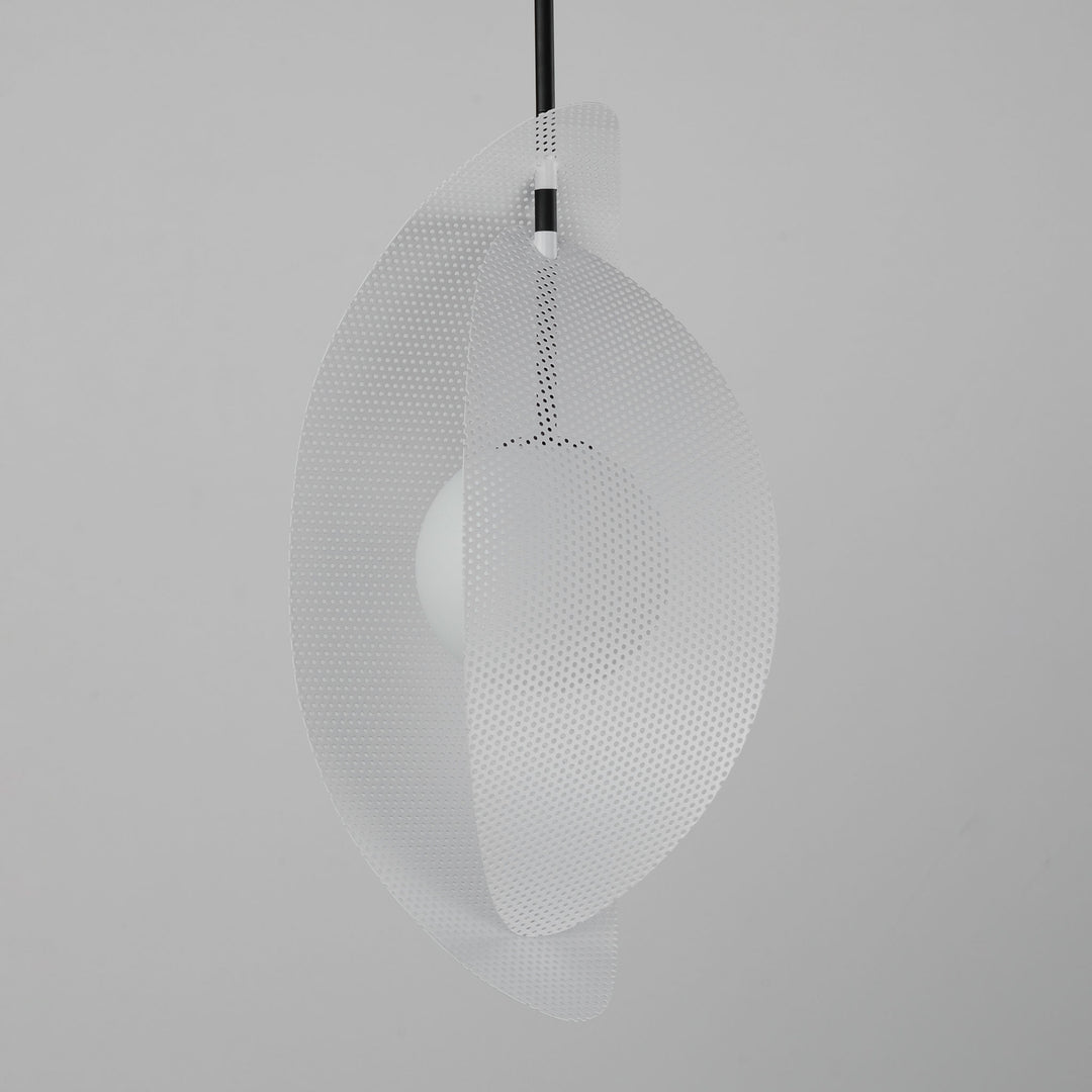 Maxim Chips Light Pendant