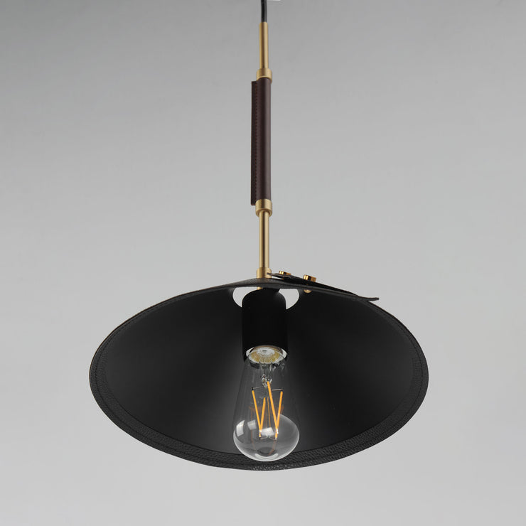 Maxim Cavalier Pendant