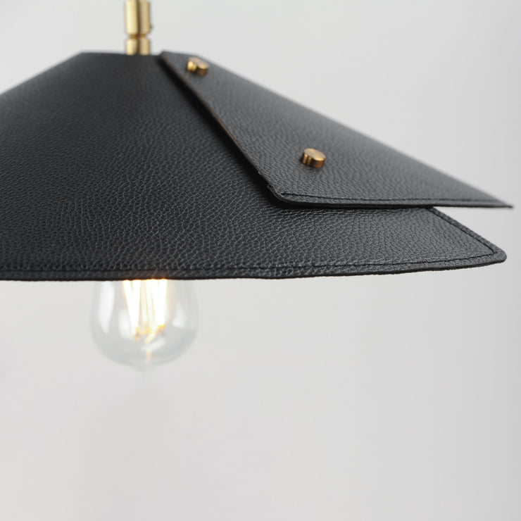 Maxim Cavalier Pendant