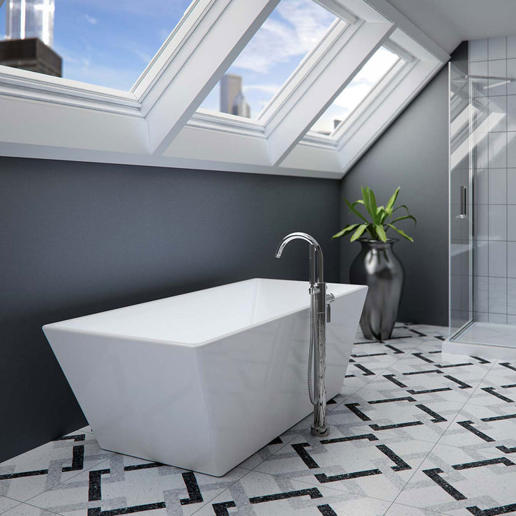 Neptune Bathtub Prague F1