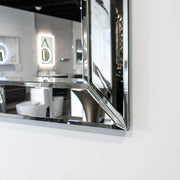 Q'in Bathroom Mirror 27" Lux